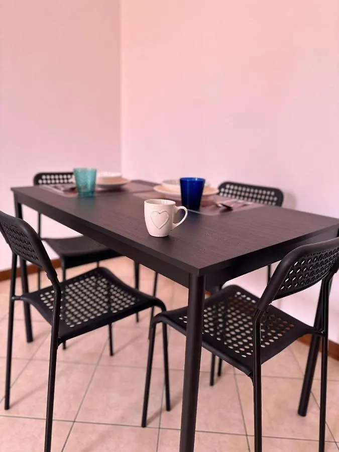 Casa Vivaldi Apartment Vignate  0*, Vignate (Milan) Italy